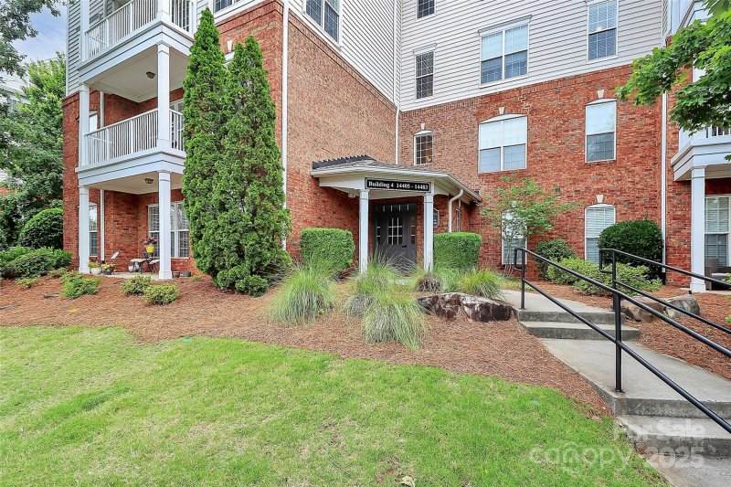 Property image 2 of 14451 San Paolo Lane in Belle Vista, Charlotte, NC 28277