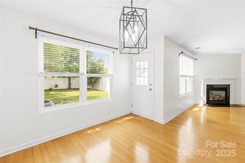 Property image 5 at 8614 Westhope Street, Charlotte, NC 28216