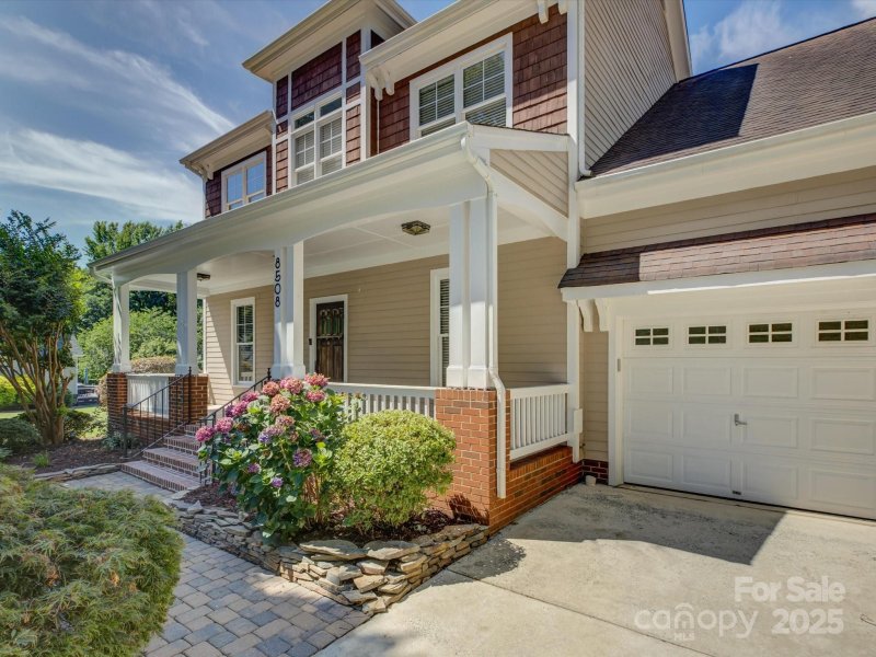 Property image 3 at 8508 Sandowne Lane, Huntersville, NC 28078