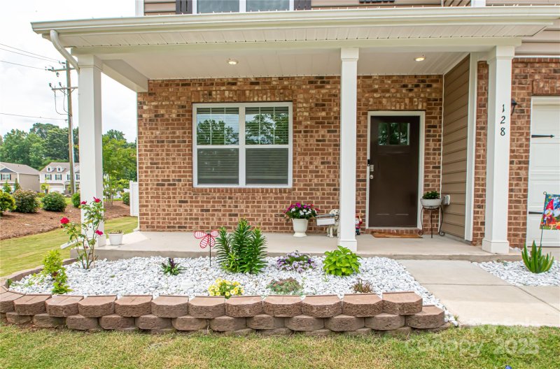 Property image 2 of 128 Hickory Ridge Drive in Crossroads, Locust, NC 28097