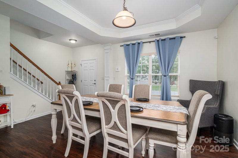 Property image 3 at 712 Harrier Road, Charlotte, NC 28216