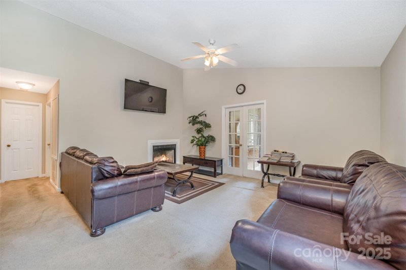 Property image 2 at 8119 Tremaine Court, Charlotte, NC 28227
