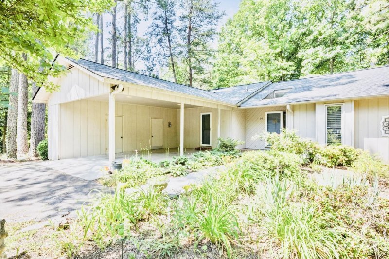 55 Diamond Ridge Lane