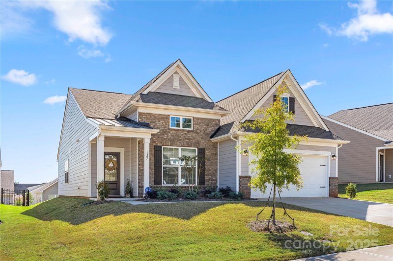 Property image 3 at 125 White Apple Way, Statesville, NC 28625