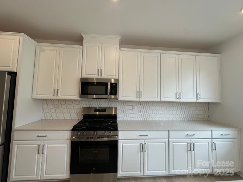 Property image 3 at 1732 Blanche Street, Charlotte, NC 28262