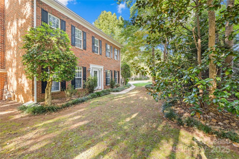 Property image 2 at 4528 Mckee Road, Charlotte, NC 28270