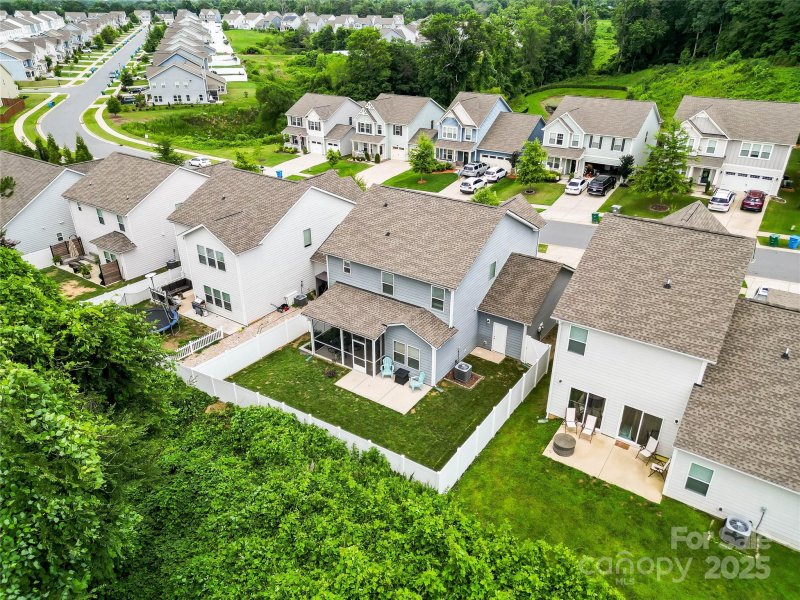 Property image 2 at 5069 Thomasville Drive, Belmont, NC 28012