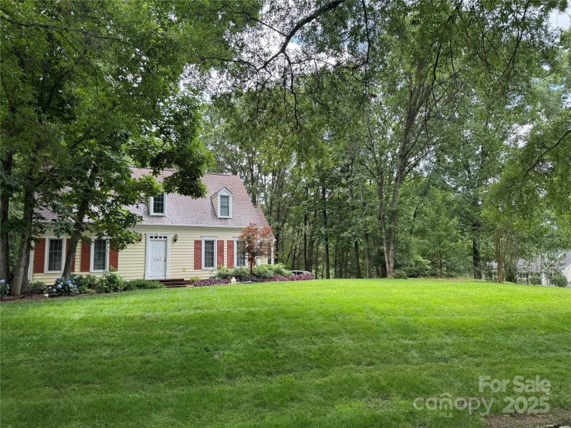 Property image 2 at 7137 Sythe Court, Charlotte, NC 28226