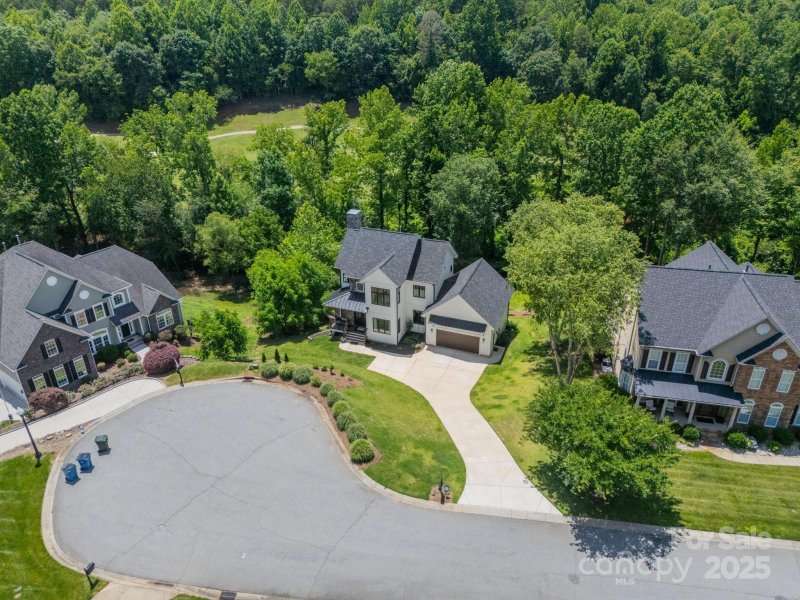 Property image 5 of 1543 Withers Drive in Verdict Ridge, Denver, NC 28037