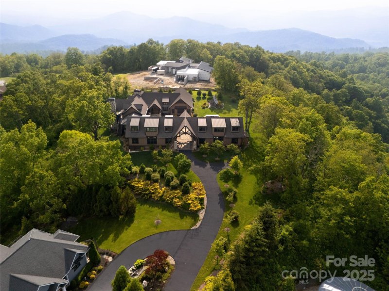 Property image 2 of 93 N Snow Ridge Drive in Grand Highlands at Bearwallow, Hendersonville, NC 28792