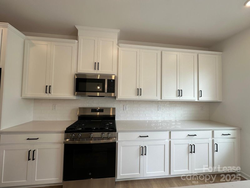 Property image 4 at 1720 Blanche Street, Charlotte, NC 28262