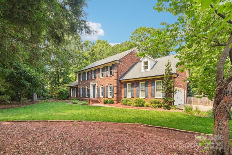 Property image 2 at 1545 Chadmore Lane, Concord, NC 28027