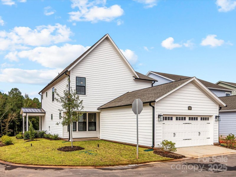 Property image 2 at 6124 Littleroot Way, Charlotte, NC 28278