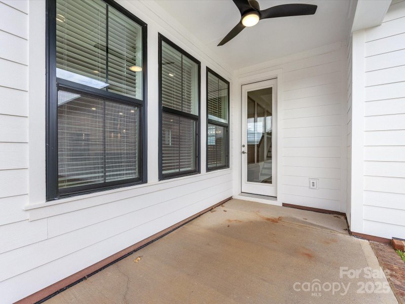 Property image 4 at 6124 Littleroot Way, Charlotte, NC 28278