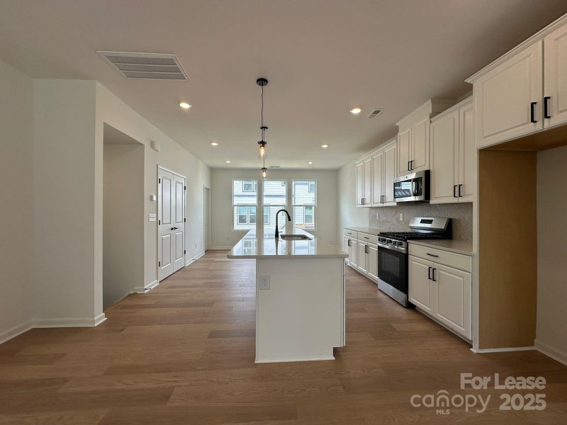 Property image 5 at 1724 Blanche Street, Charlotte, NC 28262