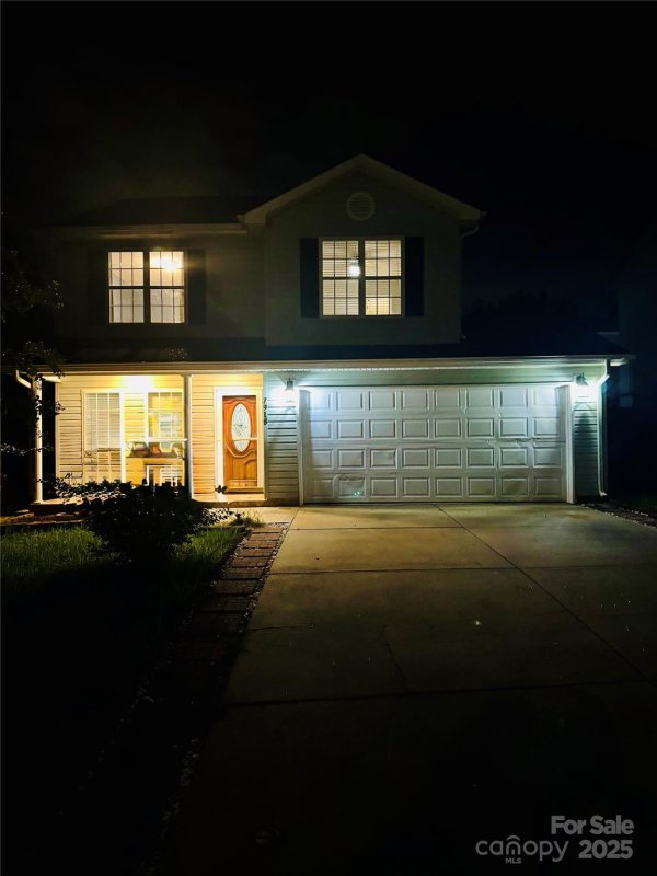 Wilson Glen, Charlotte Community