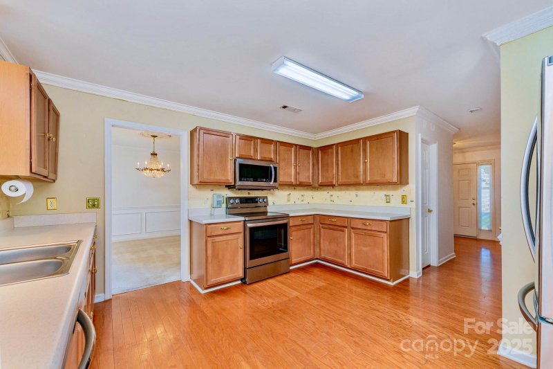 Property image 4 at 1912 Darbywine Drive, Charlotte, NC 28216