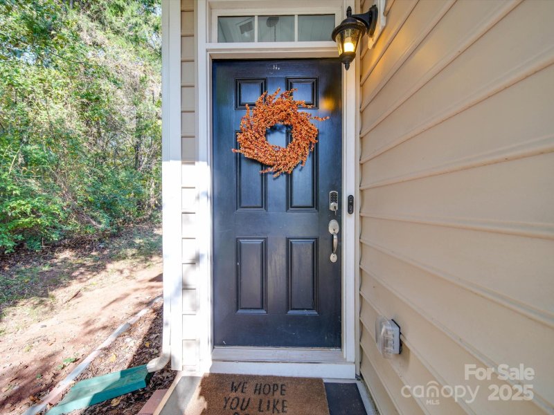 Property image 3 of 120 Prairie View Court in Waters Edge, Belmont, NC 28012