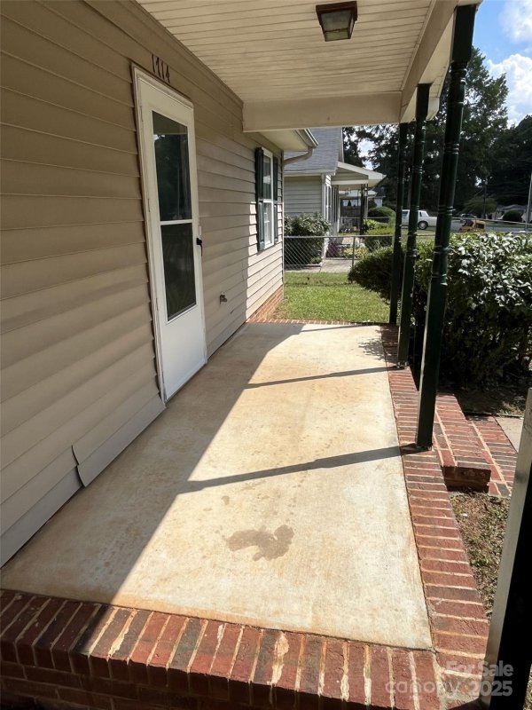 Property image 3 at 1714 Maribel Avenue, Charlotte, NC 28216