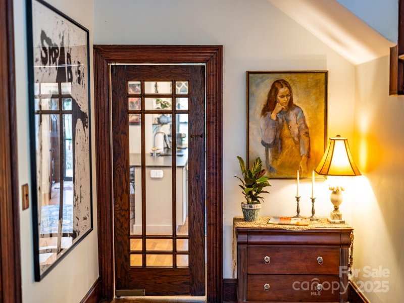 Property image 5 of 84 Elizabeth Street in Montford, Asheville, NC 28801