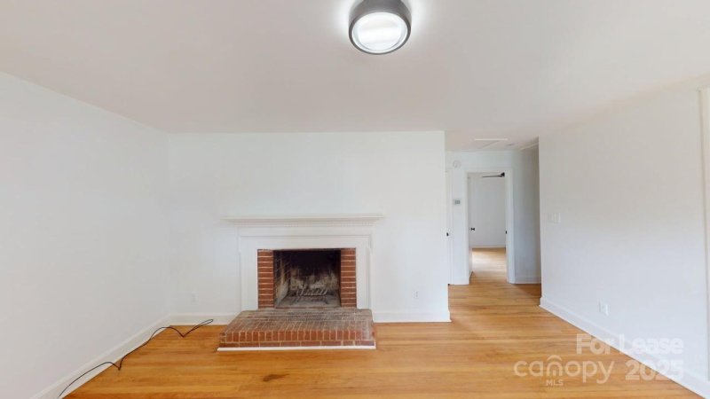 Property image 5 at 1510 Woodhill Lane, Charlotte, NC 28205