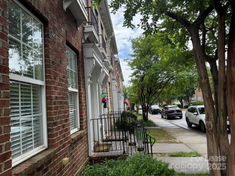 Property image 2 at 101 Quarter Lane, Mooresville, NC 28117