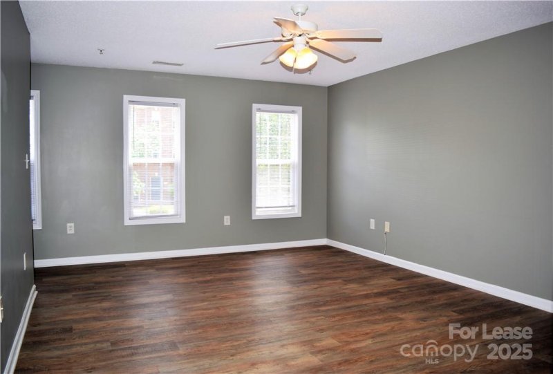 Property image 3 at 113 Steam Engine Drive, Mooresville, NC 28115