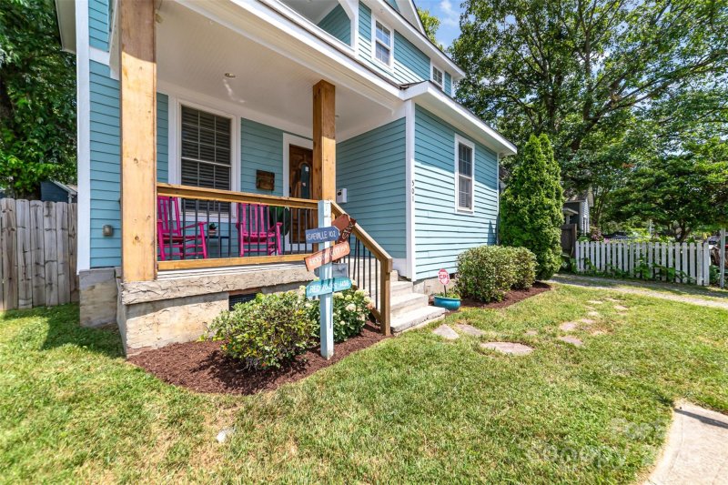 Property image 3 at 501 Mercury Street, Charlotte, NC 28205