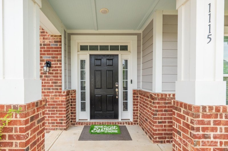 Property image 3 of 1115 Macallum Drive in Allen Mills, Concord, NC 28027