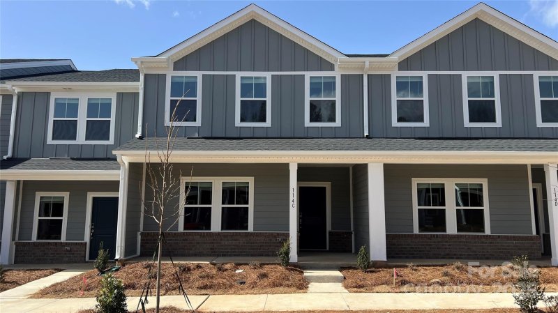 Property image 3 at 135 Utility Lane, Mooresville, NC 28117