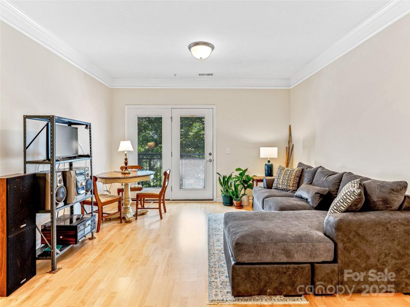 Property image 4 of 726 Appeldoorn Circle in The Grove at Appeldoorn, Asheville, NC 28803