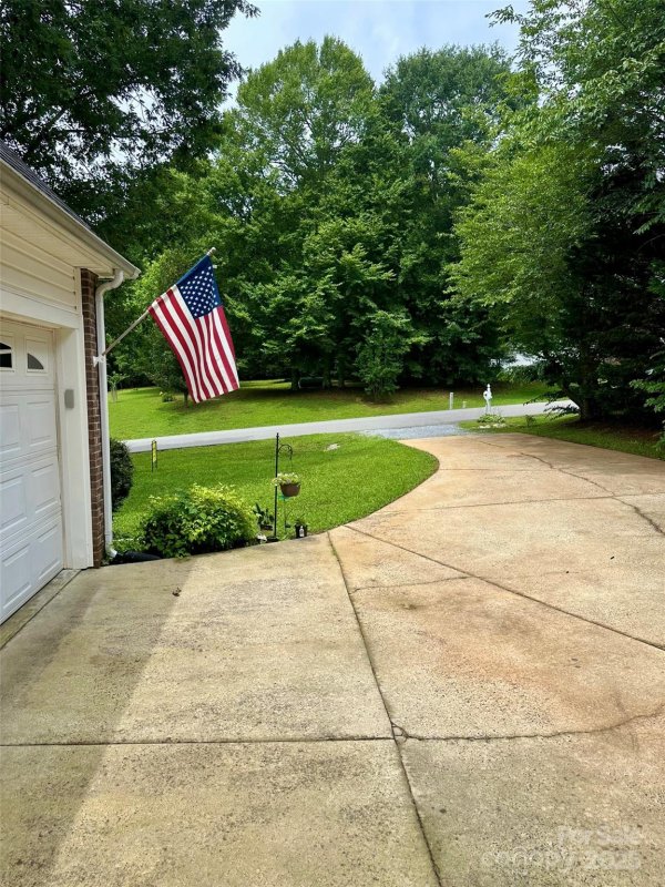 Property image 4 at 613 Stacy Ridge Road, Gastonia, NC 28052