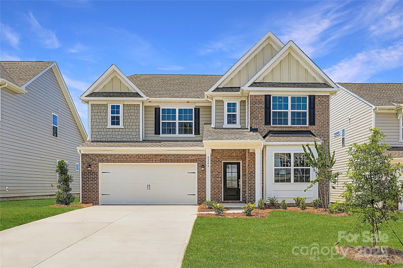 4246 Skyboat Circle