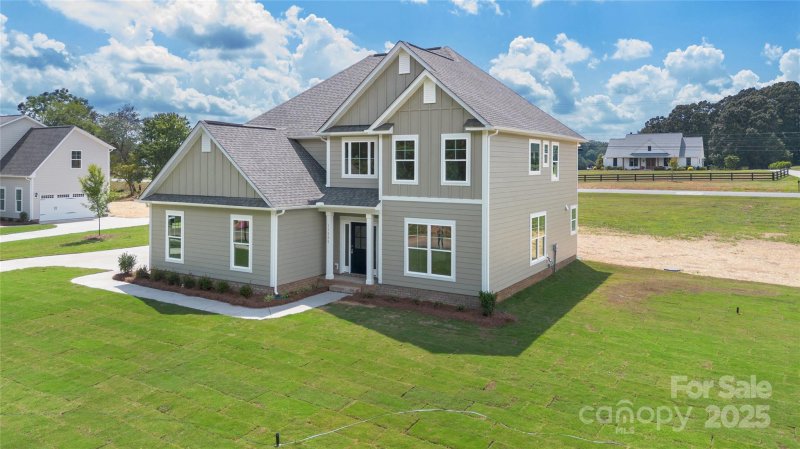 Property image 2 at 11555 Valley Oaks Lane, Stanfield, NC 28163