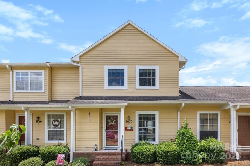 Robinwood Place, Gastonia Community