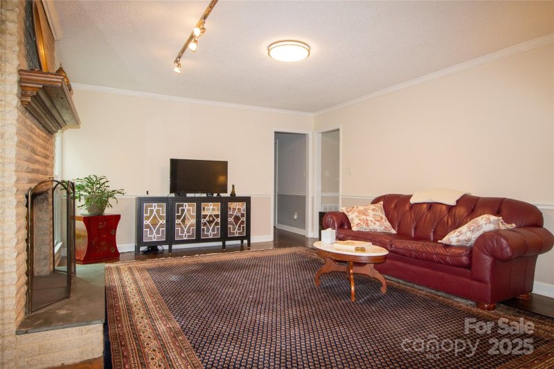 Property image 4 of 123 Gold Run Court in Gold Run, Kings Mountain, NC 28086