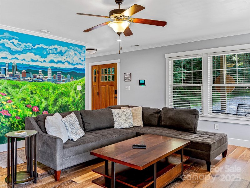 Property image 4 of 202 Mostert Drive in Baird Cove, Asheville, NC 28804