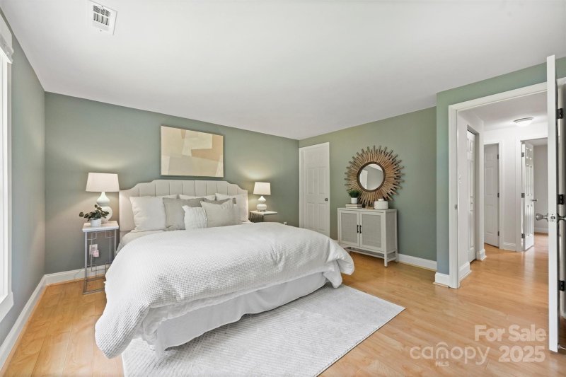 Property image 3 at 11539 Five Cedars Road, Charlotte, NC 28226