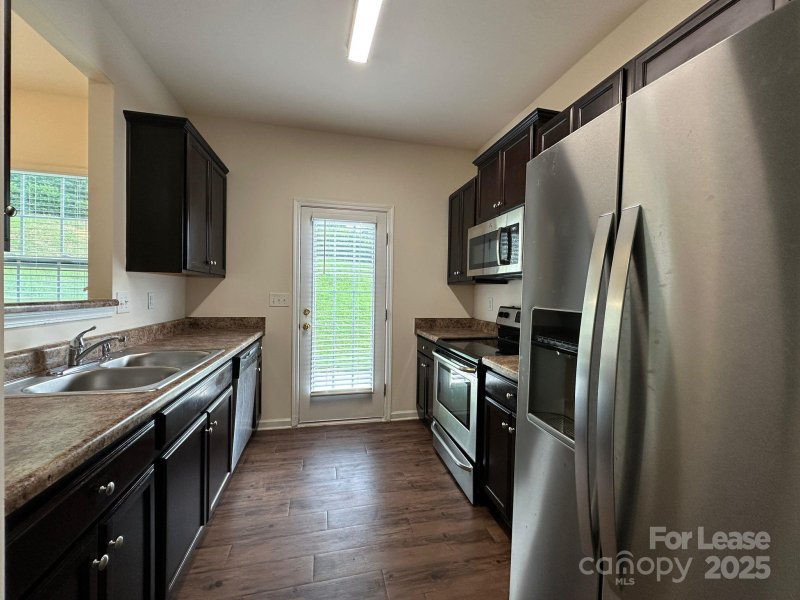 Property image 3 at 8957 Bradstreet Commons Way, Charlotte, NC 28215