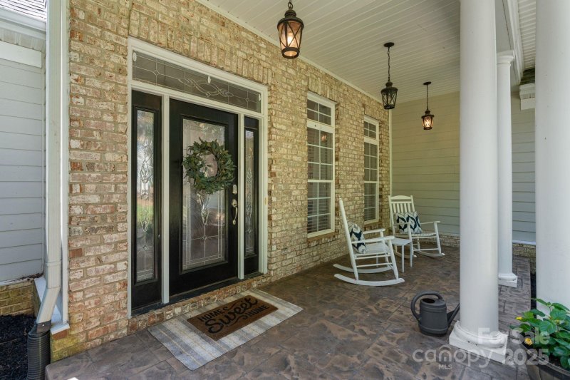 Property image 4 at 347 Bayberry Creek Circle, Mooresville, NC 28117