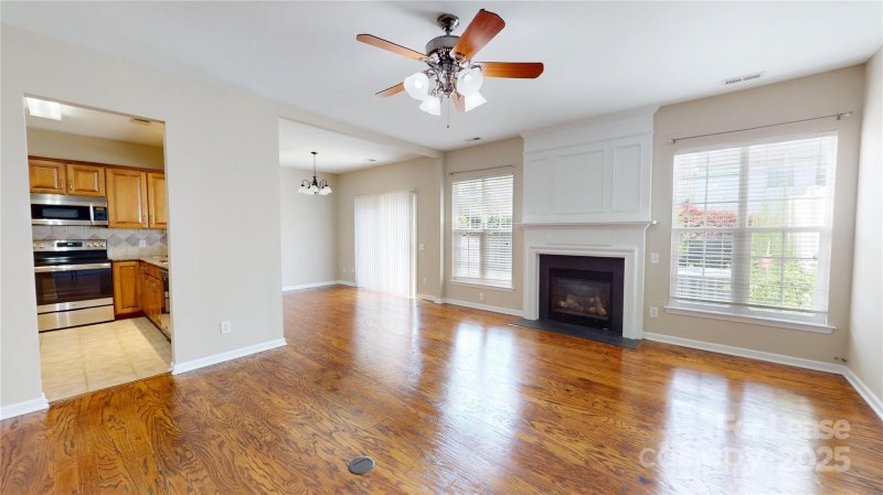 Property image 4 at 9007 Bishop Crest Lane, Charlotte, NC 28277