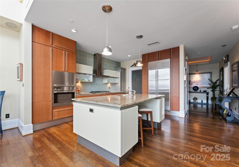 Property image 5 at 435 S Tryon Street, Charlotte, NC 28202