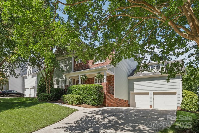 Property image 2 at 10121 Edgecliff Road, Huntersville, NC 28078