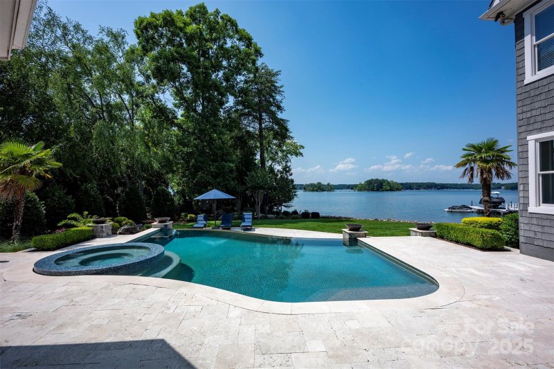 Property image 2 at 175 Rehoboth Lane, Mooresville, NC 28117