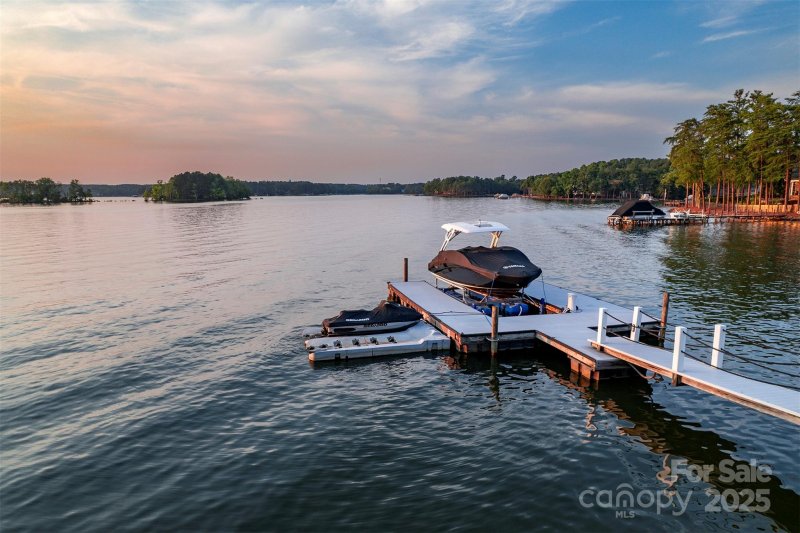 Property image 3 at 175 Rehoboth Lane, Mooresville, NC 28117