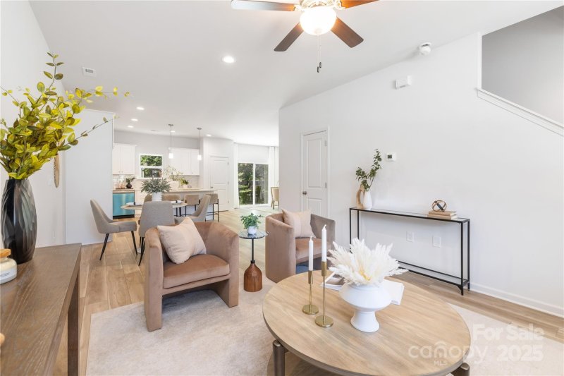 Property image 4 at 1145 Thayer Glen Court, Charlotte, NC 28213