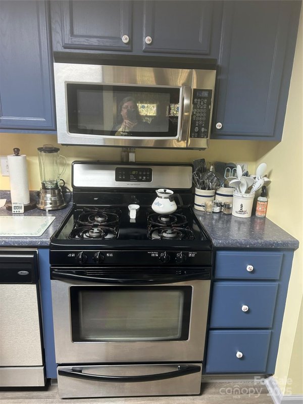 Property image 5 of 114 Ashford Drive in Holly Ridge, Olin, NC 28660