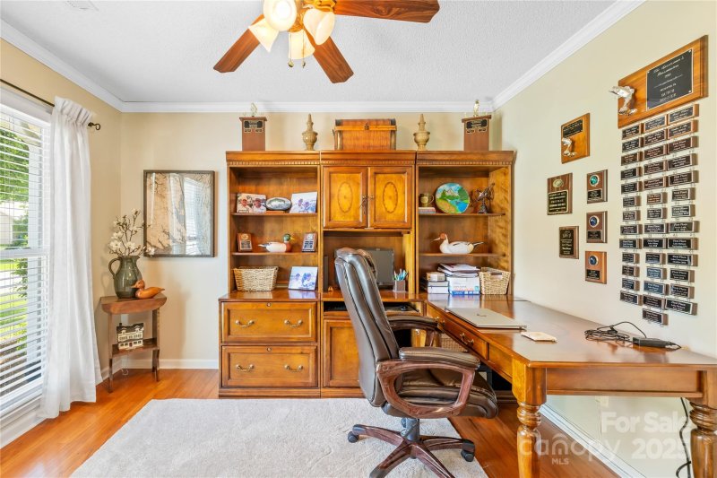 Property image 5 at 4313 Wynborough Lane, Charlotte, NC 28269