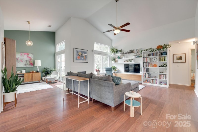 Property image 3 at 11615 Chadburn Lane, Charlotte, NC 28215