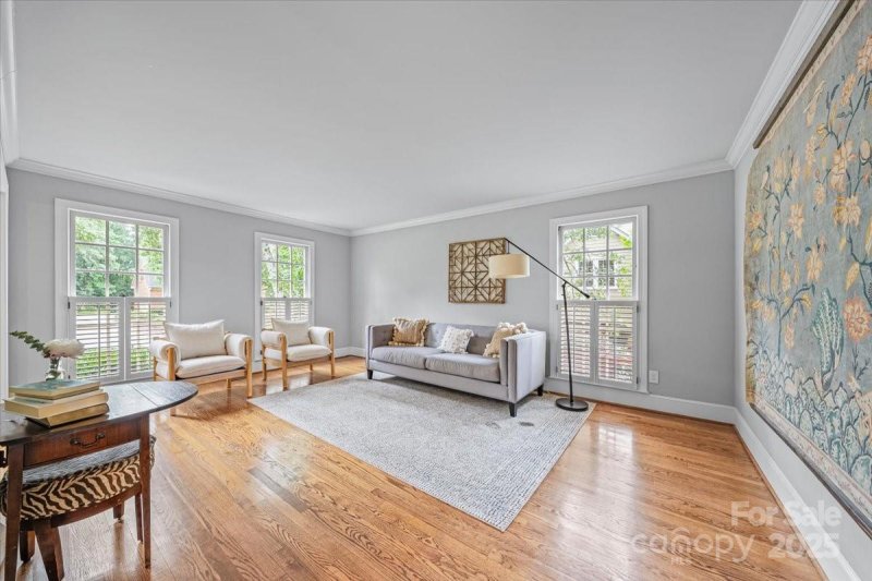 Property image 3 at 10918 Megwood Drive, Charlotte, NC 28277